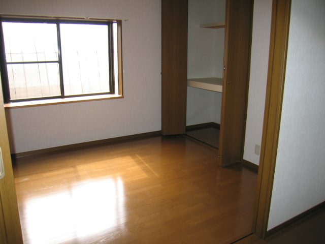 サザンヒルズ 　Ｃ号室　洋室